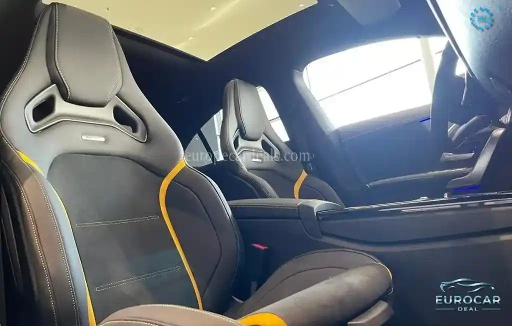 Mercedes-Benz CLA 45 AMG
