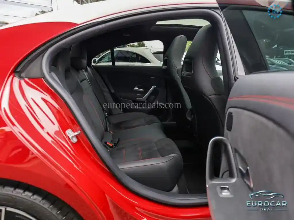 Mercedes-Benz CLA 220