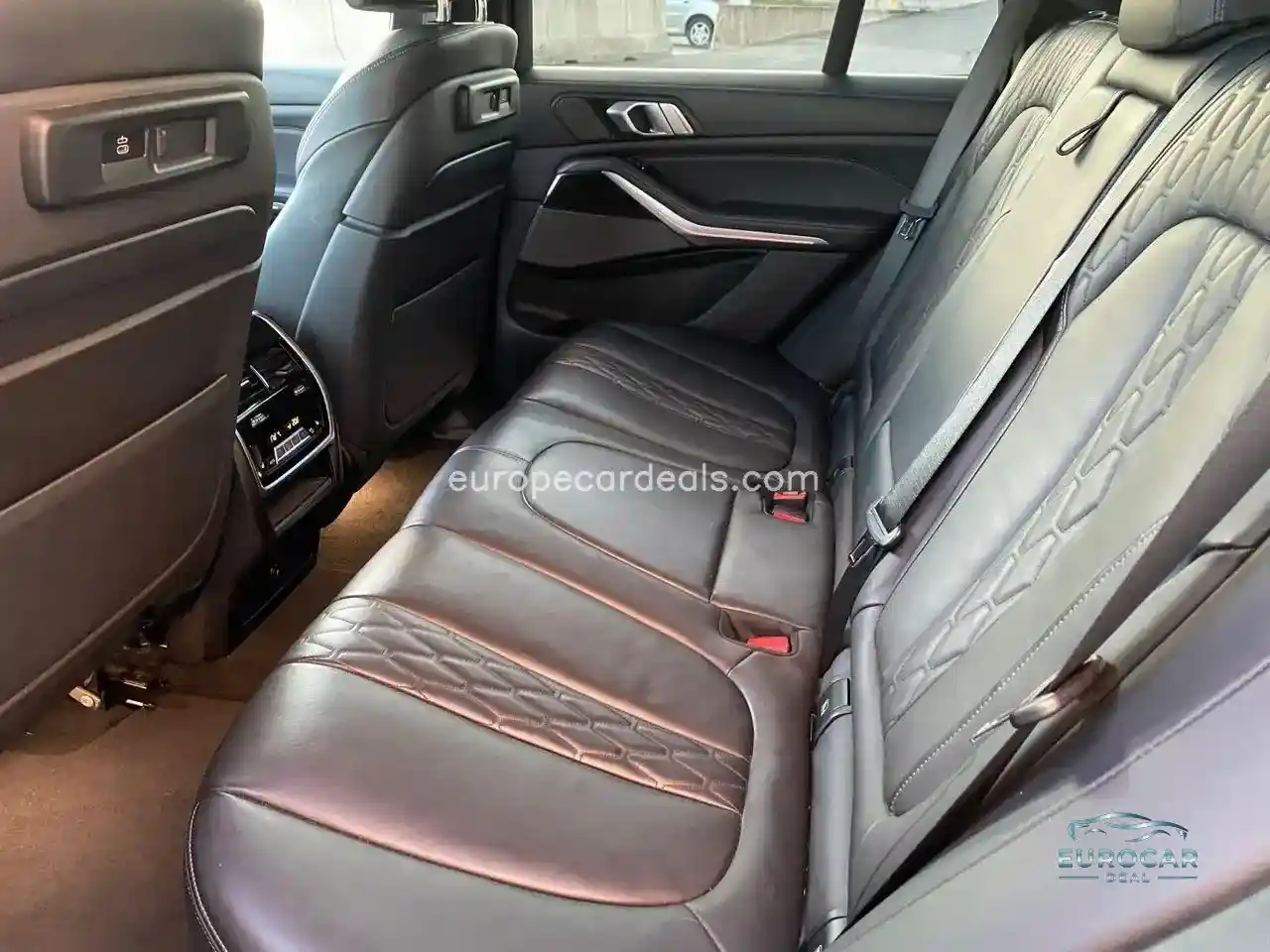BMW X5 M50
