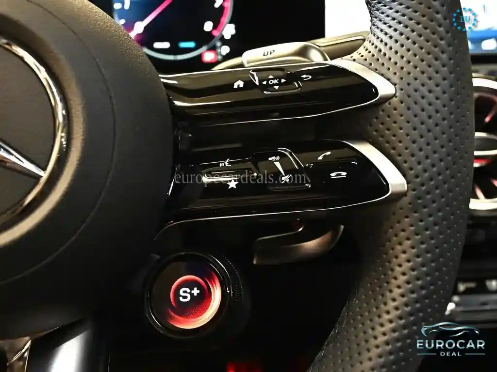 Mercedes-Benz A 35 AMG