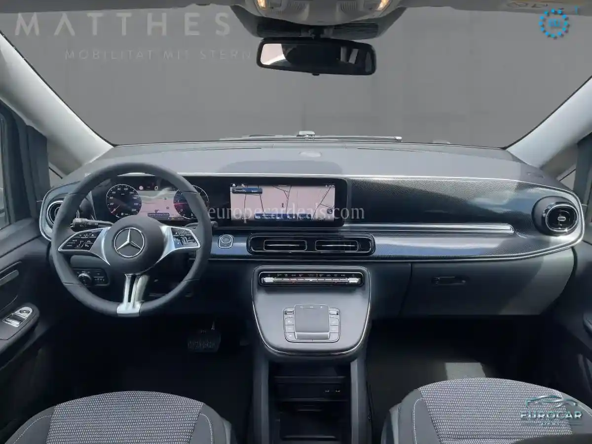 Mercedes-Benz V 250