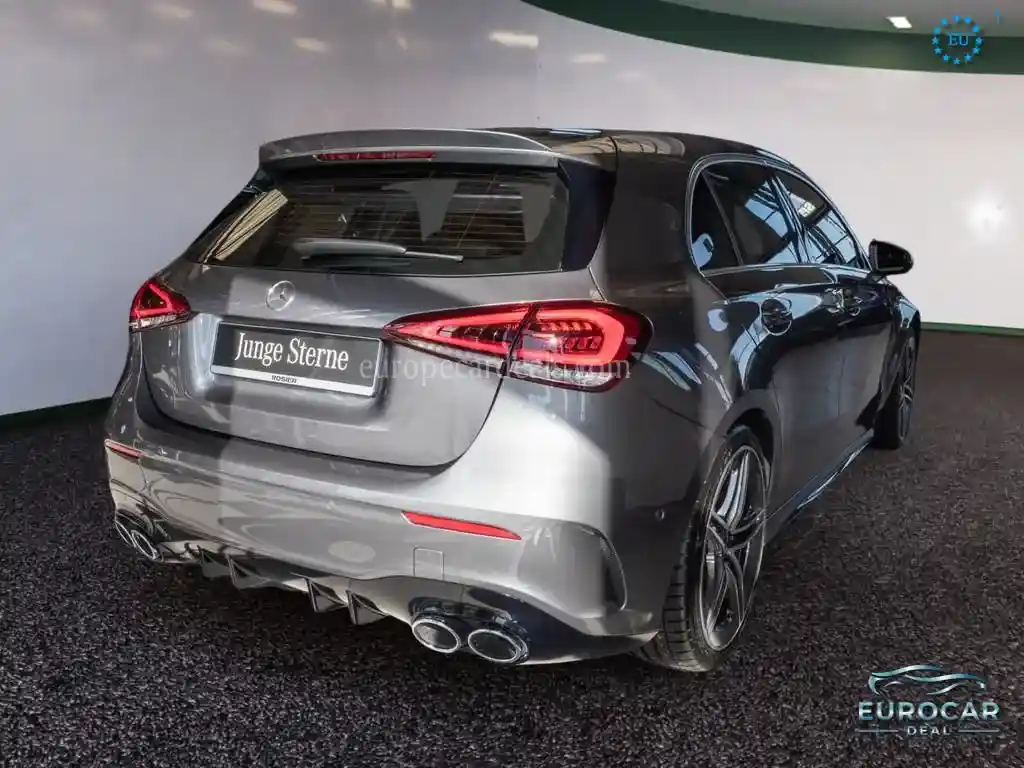 Mercedes-Benz A 45 AMG