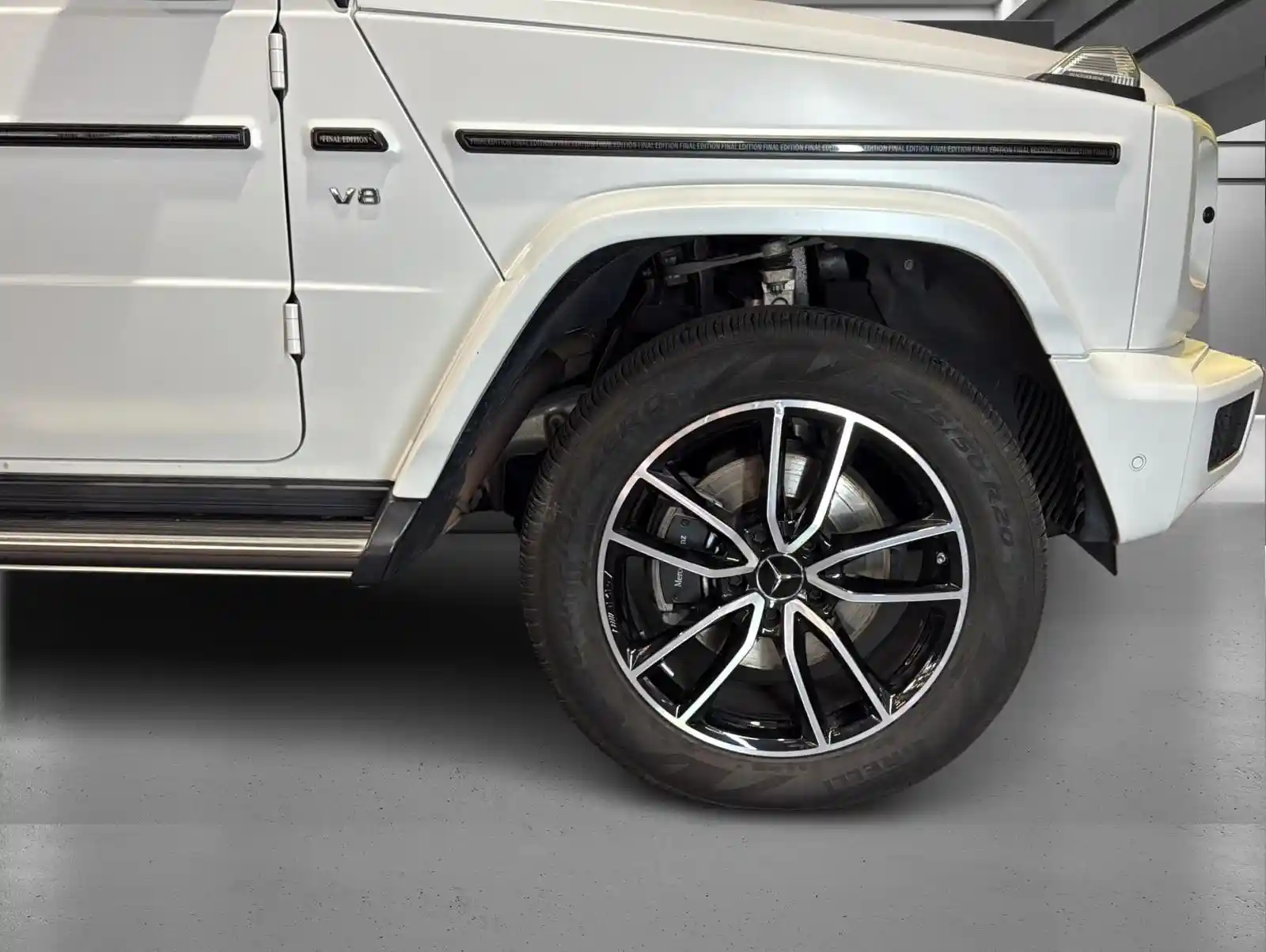 Mercedes-Benz G 500