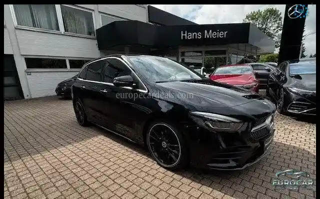 Mercedes-Benz B 220