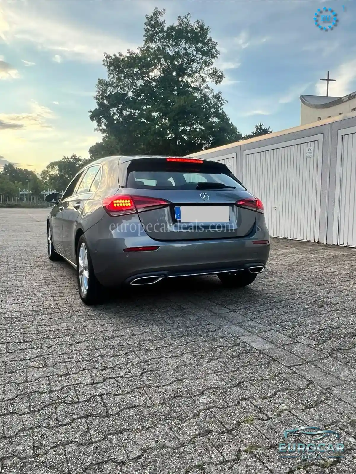 Mercedes-Benz A 220