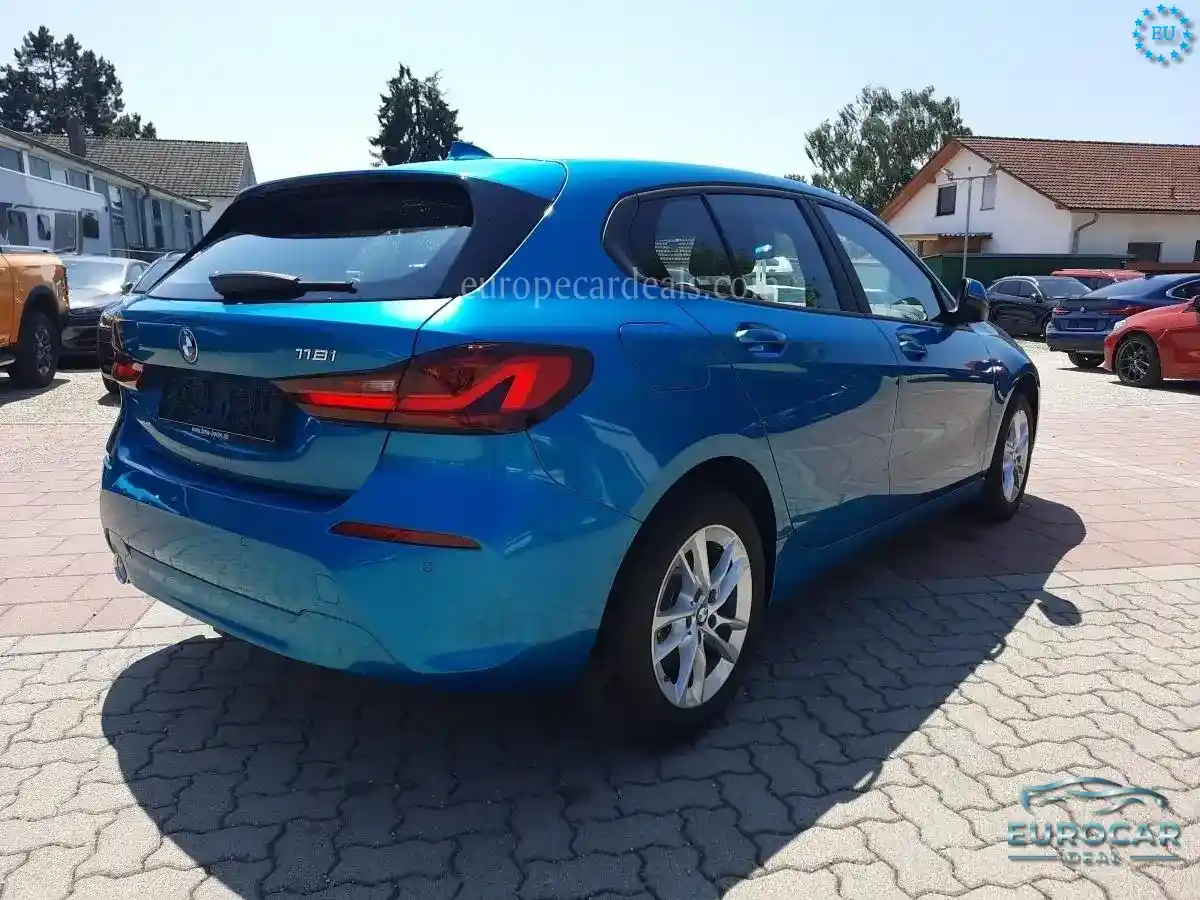BMW 118