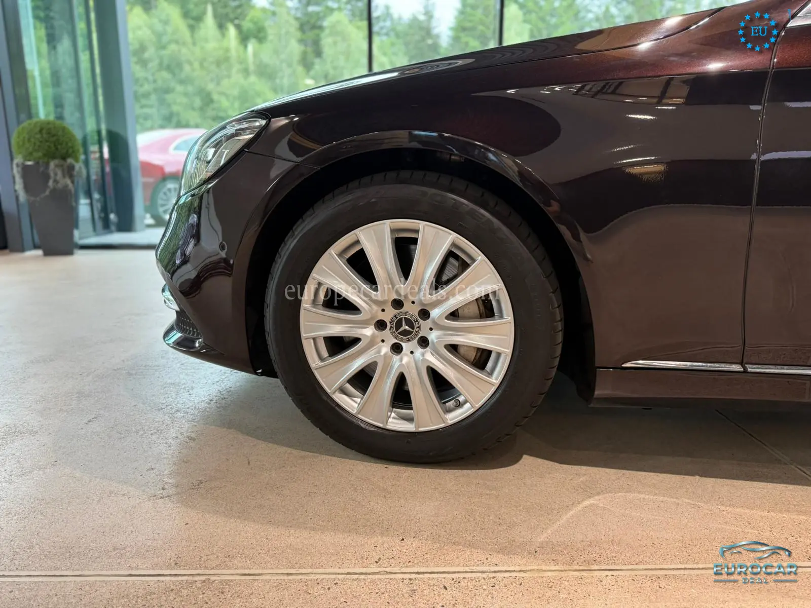 Mercedes-Benz S 560