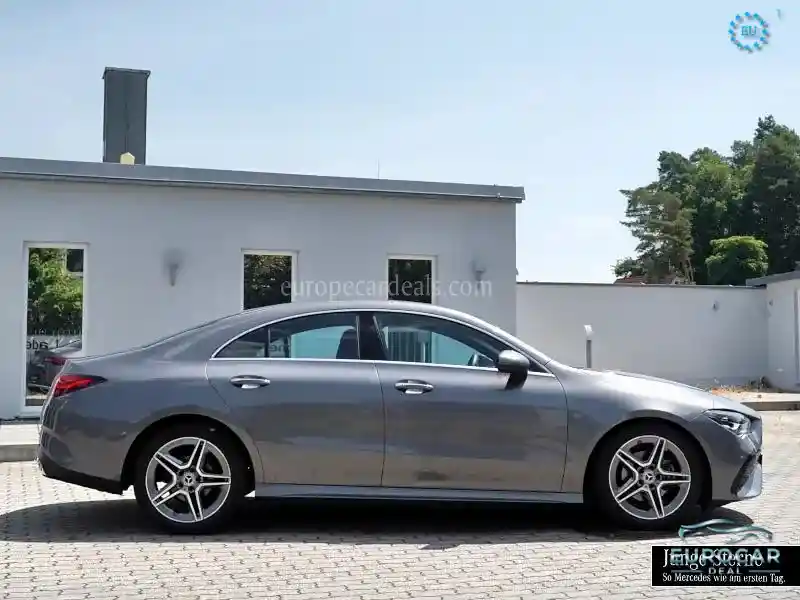 Mercedes-Benz CLA 180