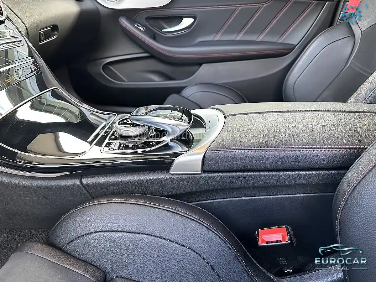 Mercedes-Benz C 43 AMG