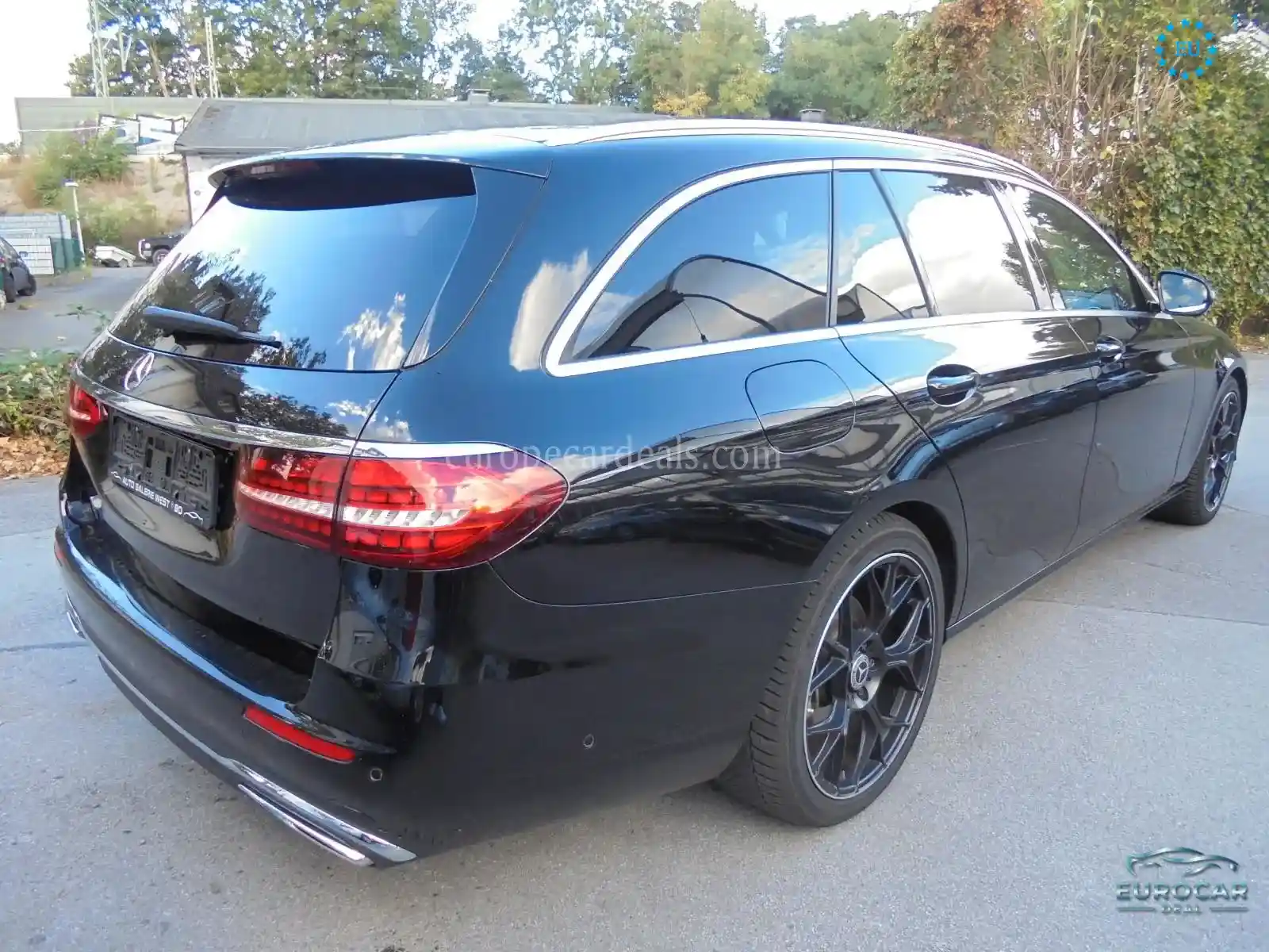 Mercedes-Benz E 200