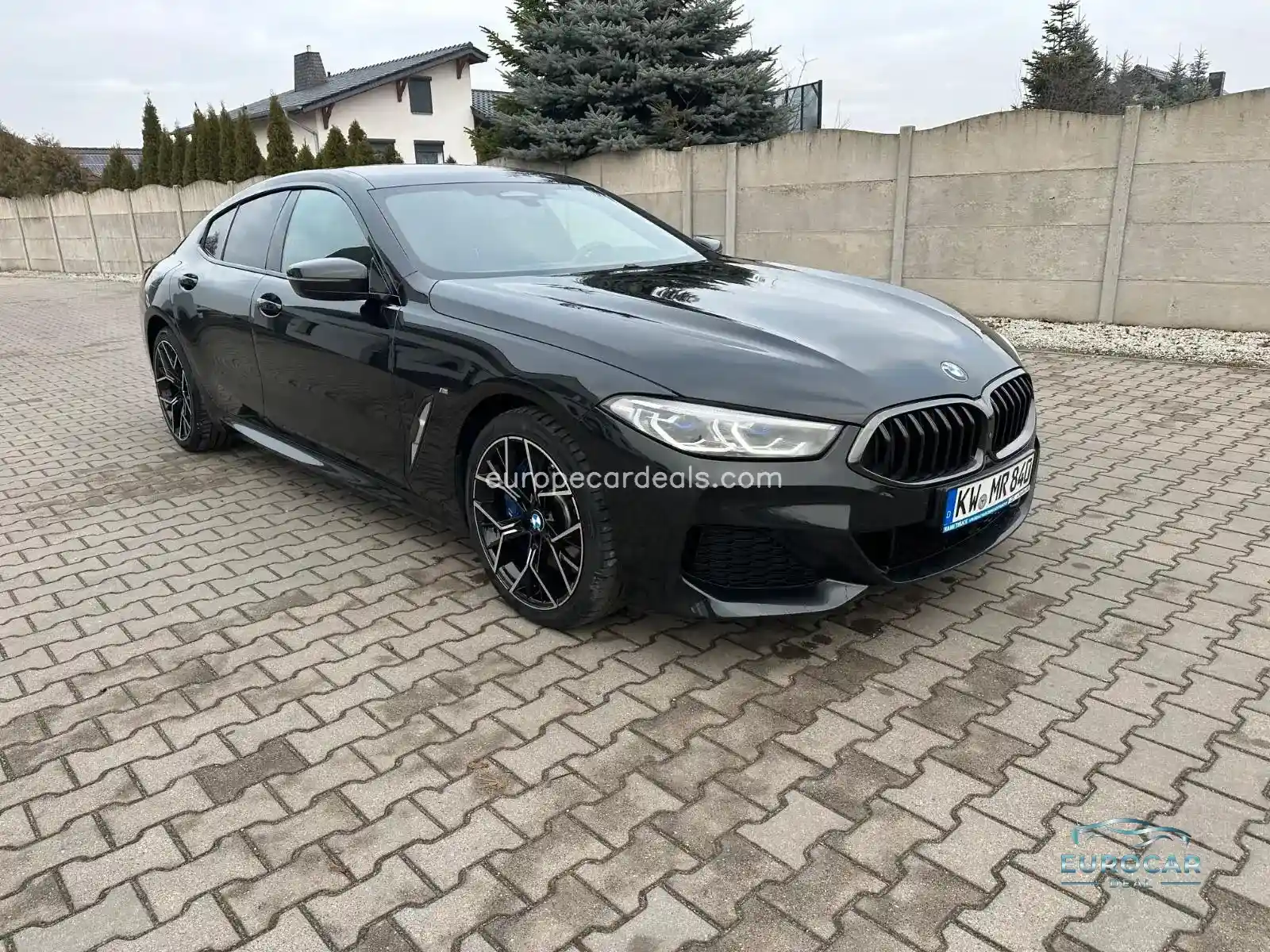 BMW 840