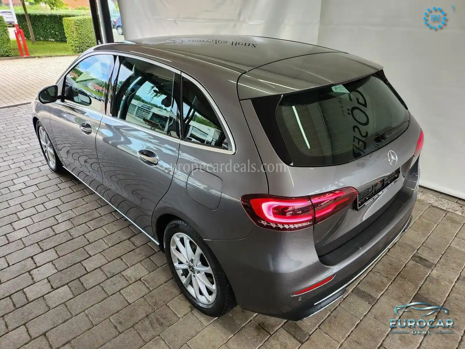 Mercedes-Benz B 200