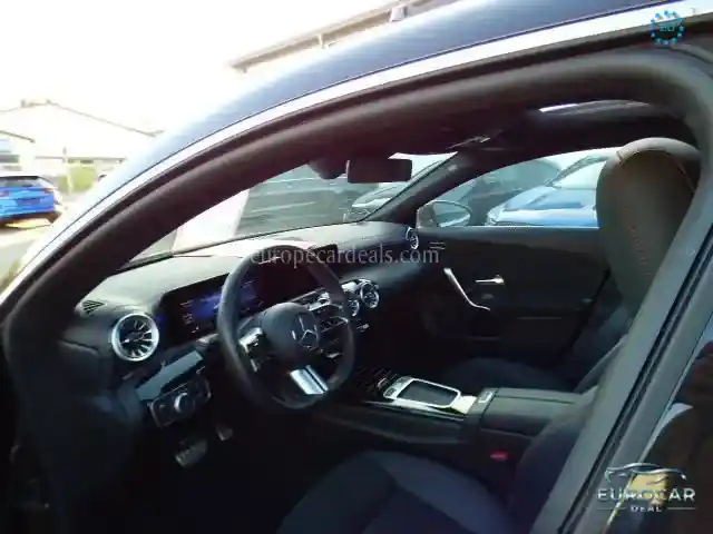 Mercedes-Benz CLA 200 Shooting Brake