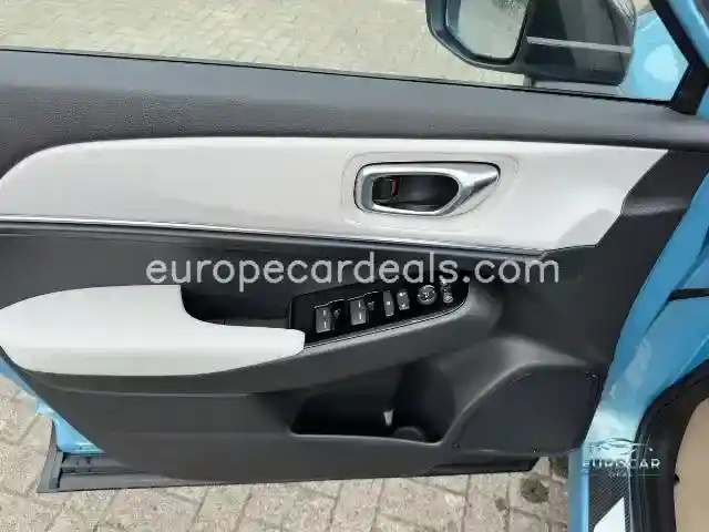 Honda e:Ny1