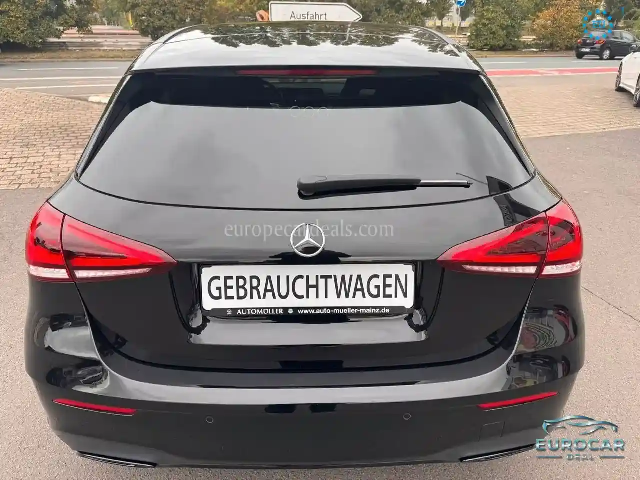 Mercedes-Benz A 200