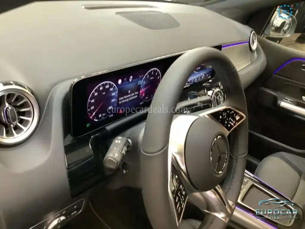 Mercedes-Benz B 220