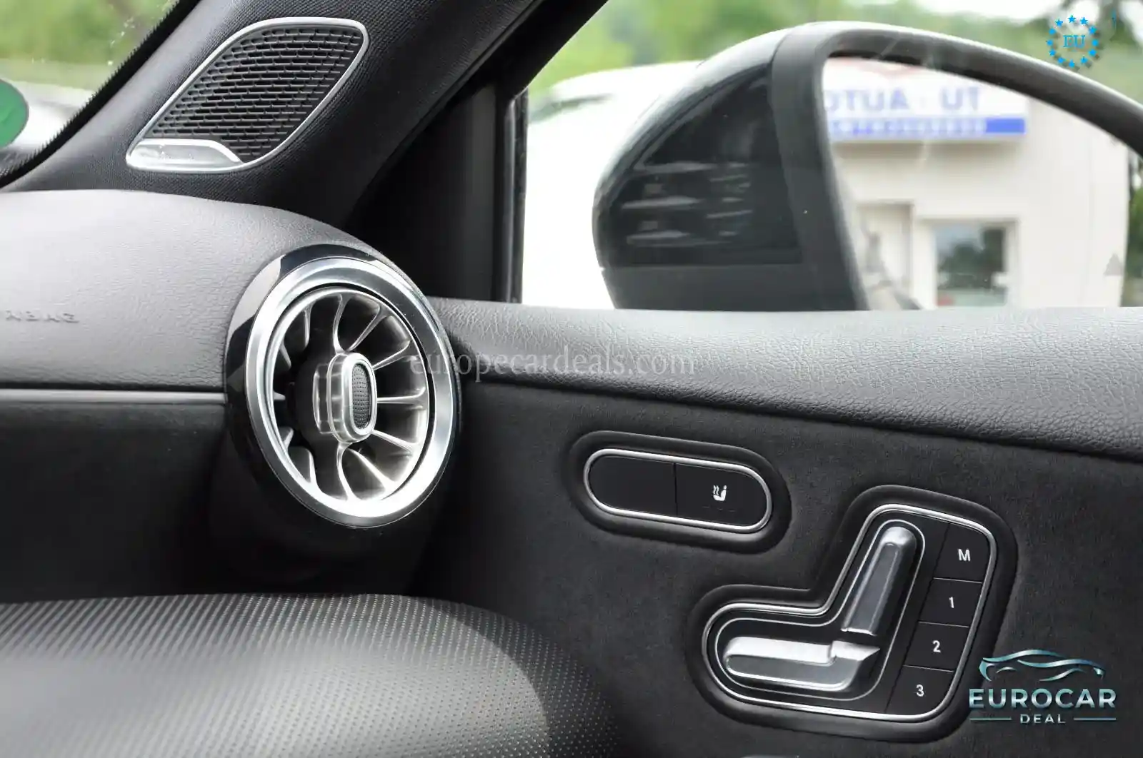 Mercedes-Benz A 35 AMG