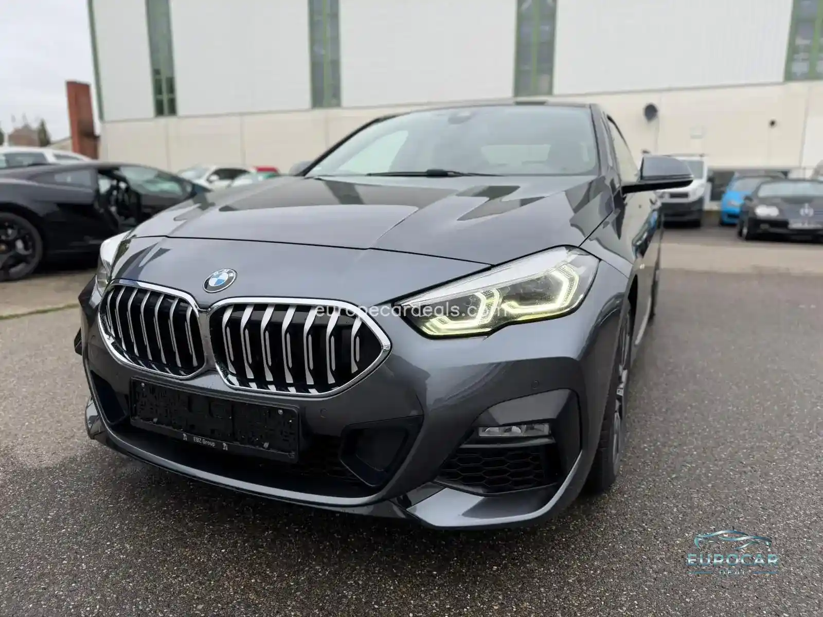 BMW 218