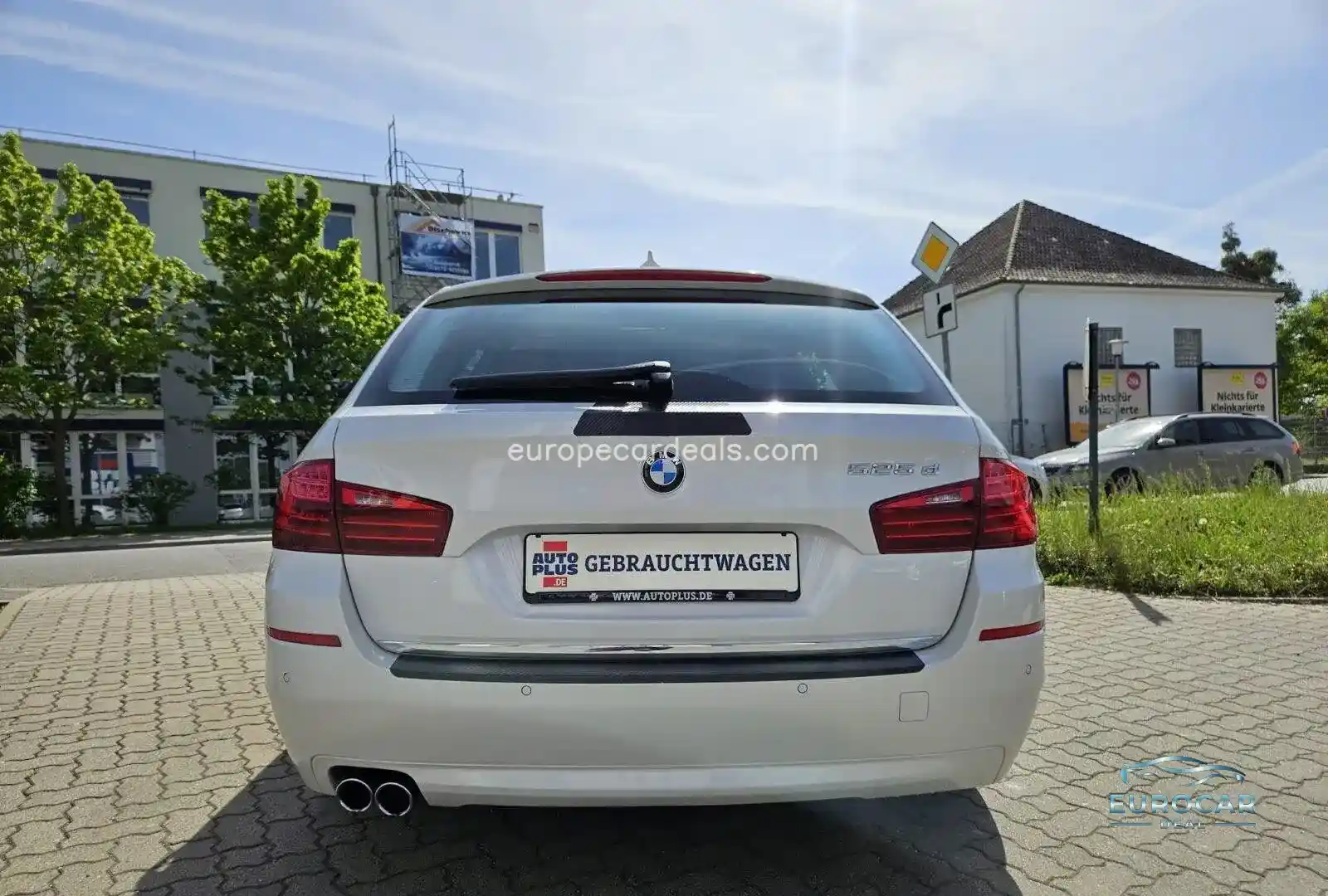 BMW 525