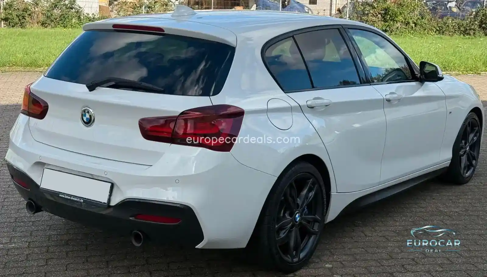BMW M140i