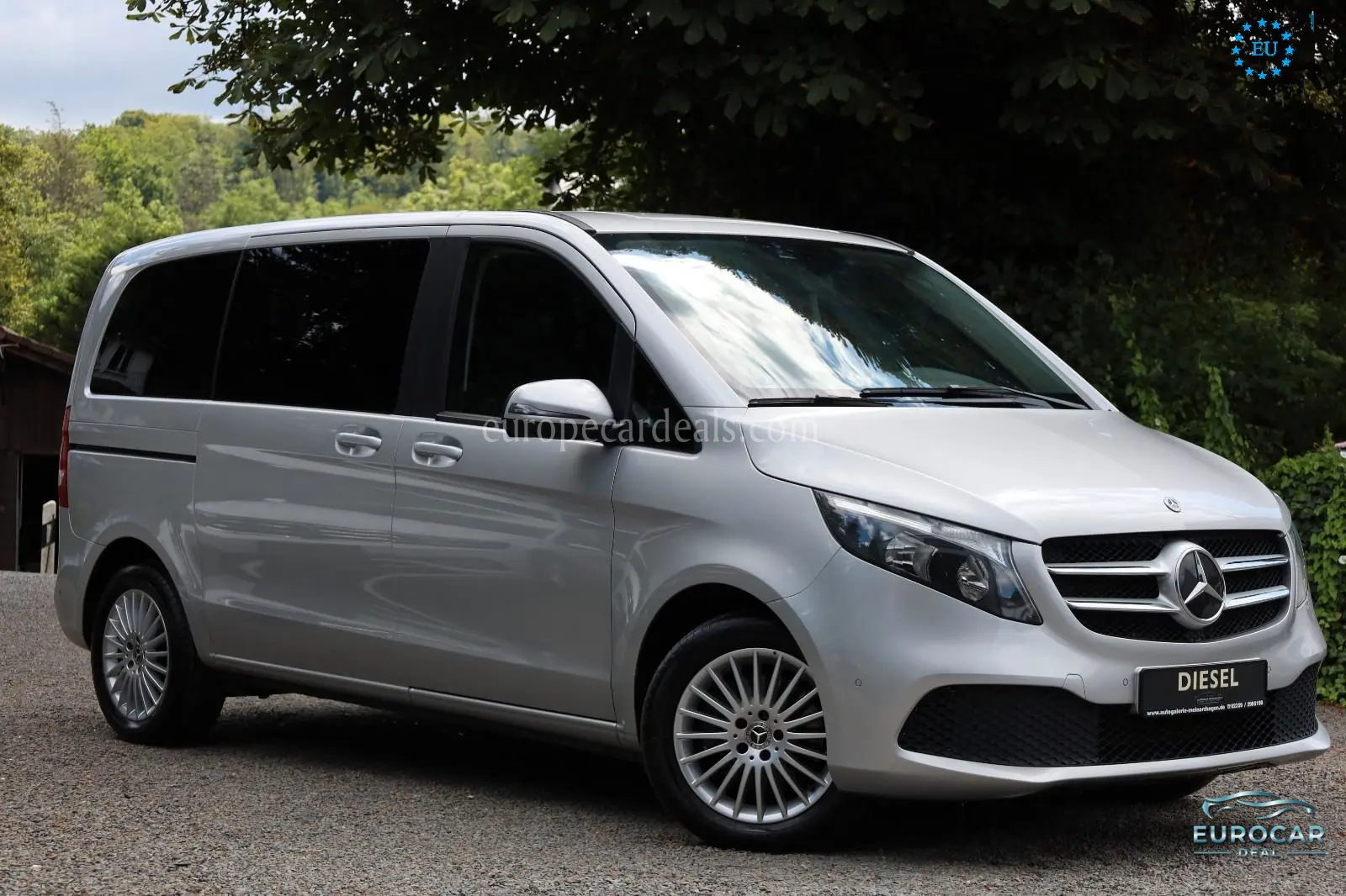 Mercedes-Benz V 220
