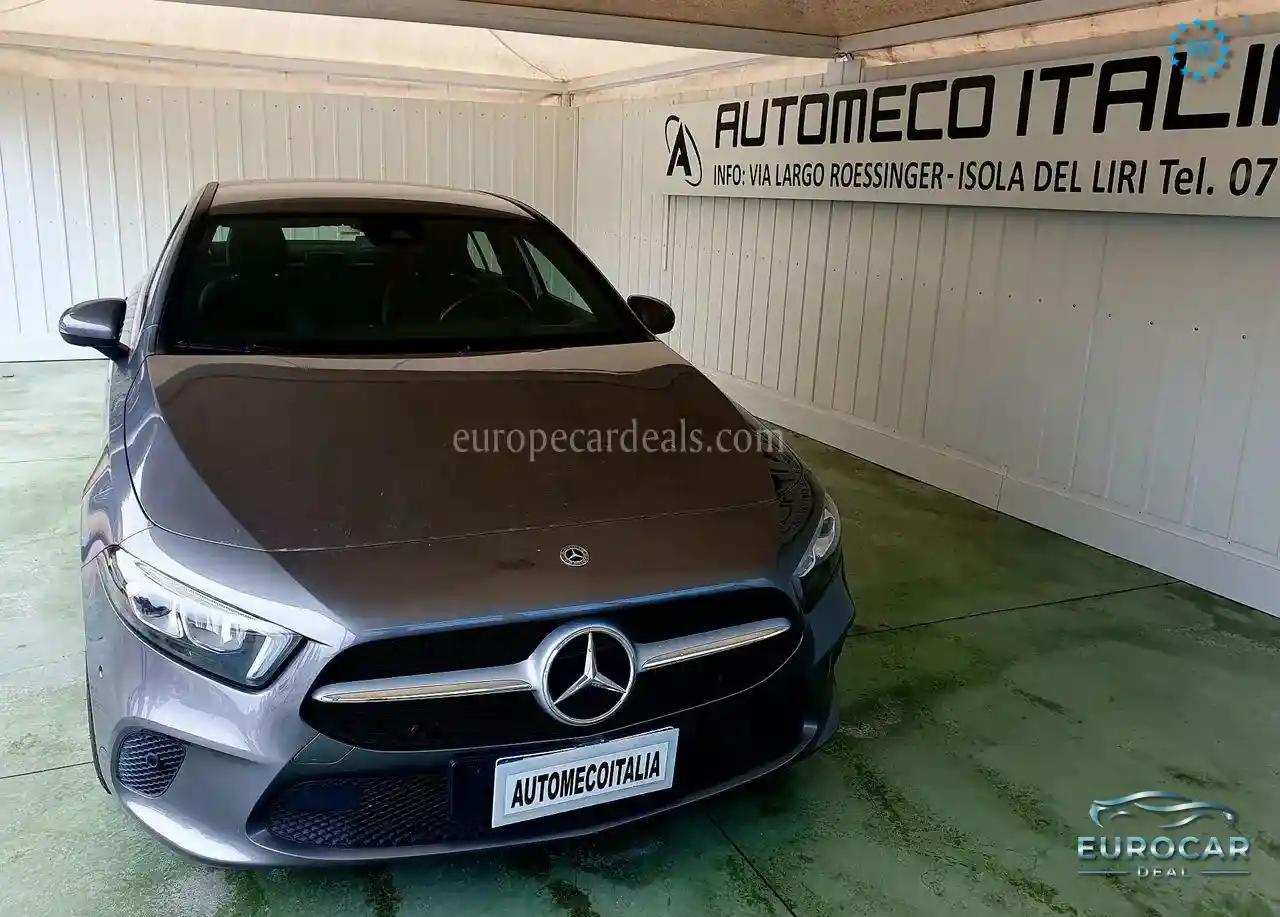 Mercedes-Benz A 180