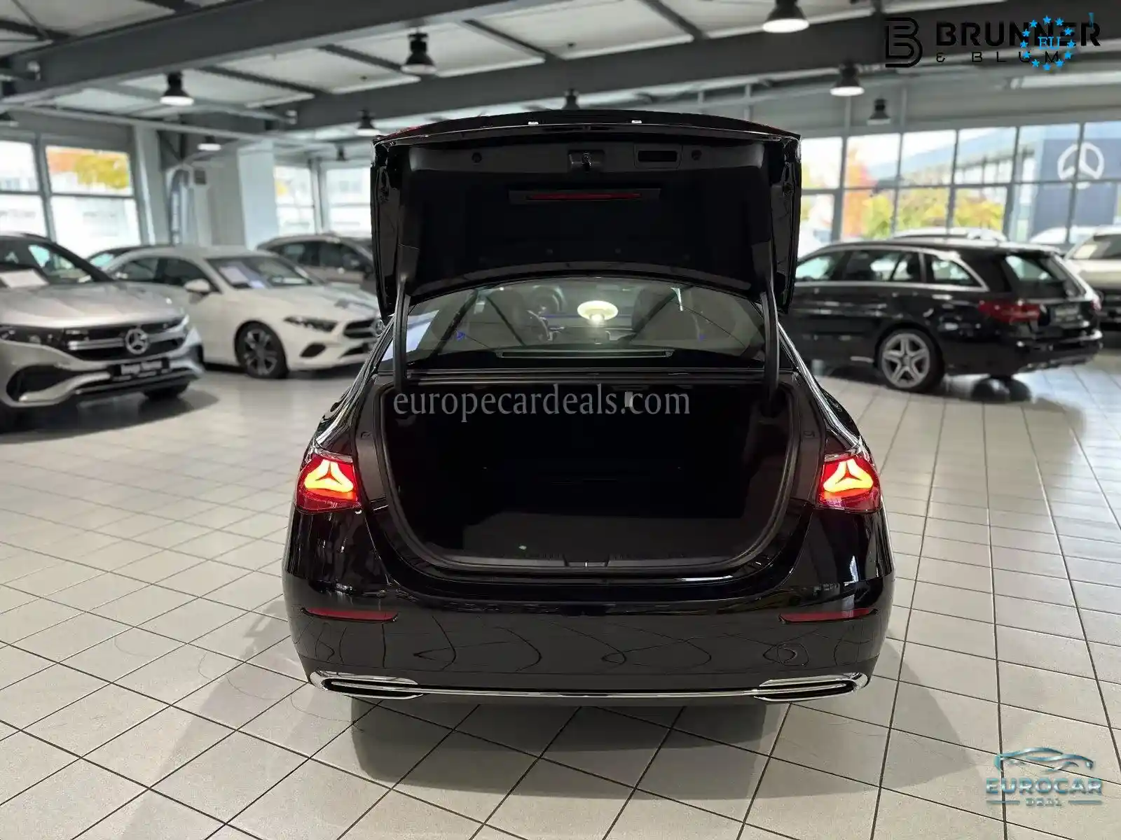 Mercedes-Benz E 200