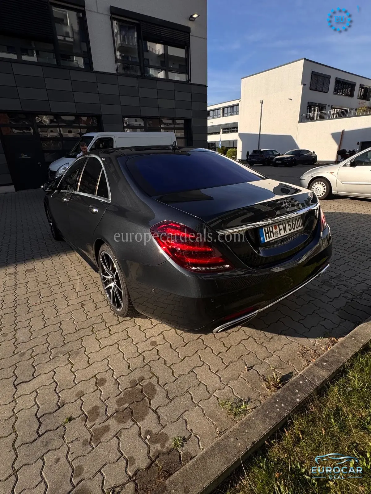Mercedes-Benz S 560