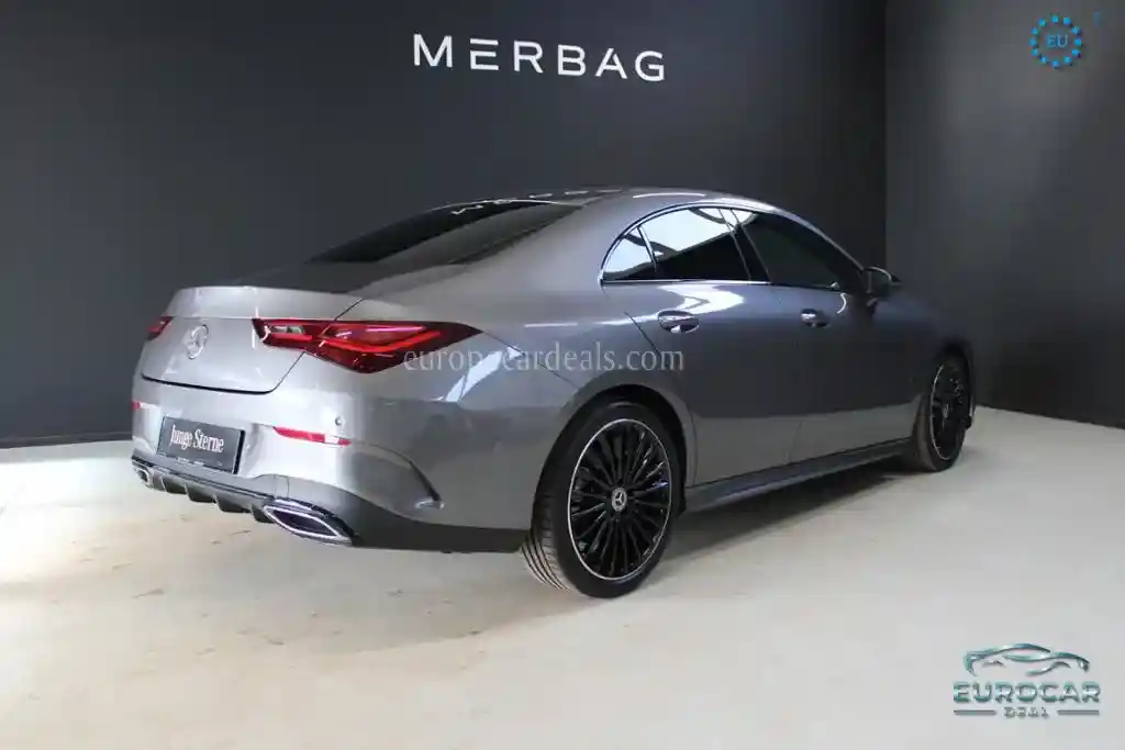 Mercedes-Benz CLA 200