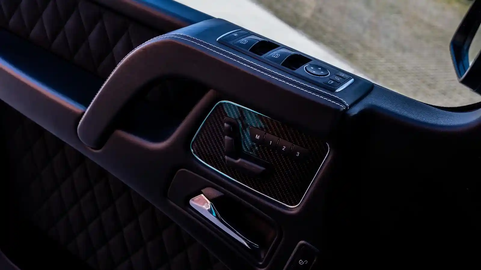Mercedes-Benz G 500