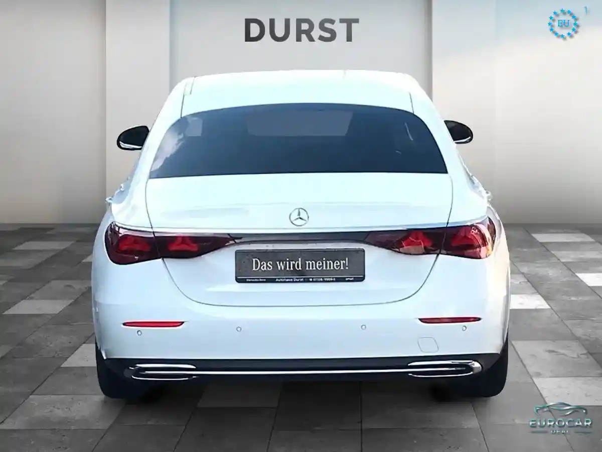 Mercedes-Benz E 200