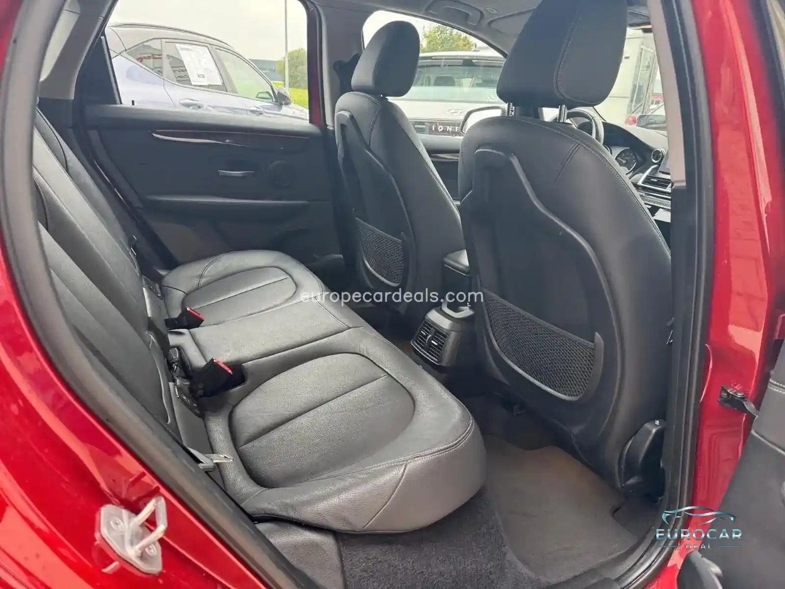 BMW 225
