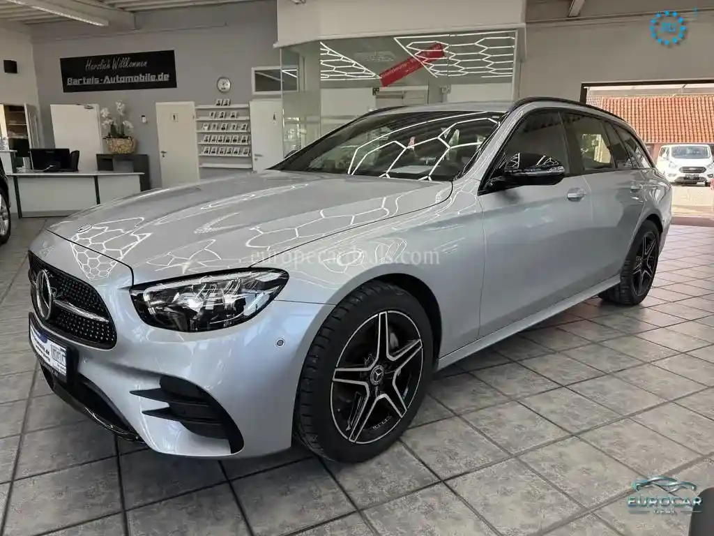 Mercedes-Benz E 300