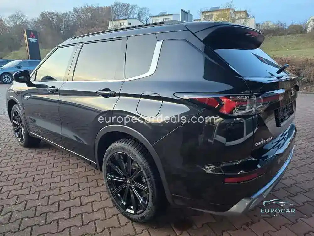 Mitsubishi Plug-in Hybrid Outlander