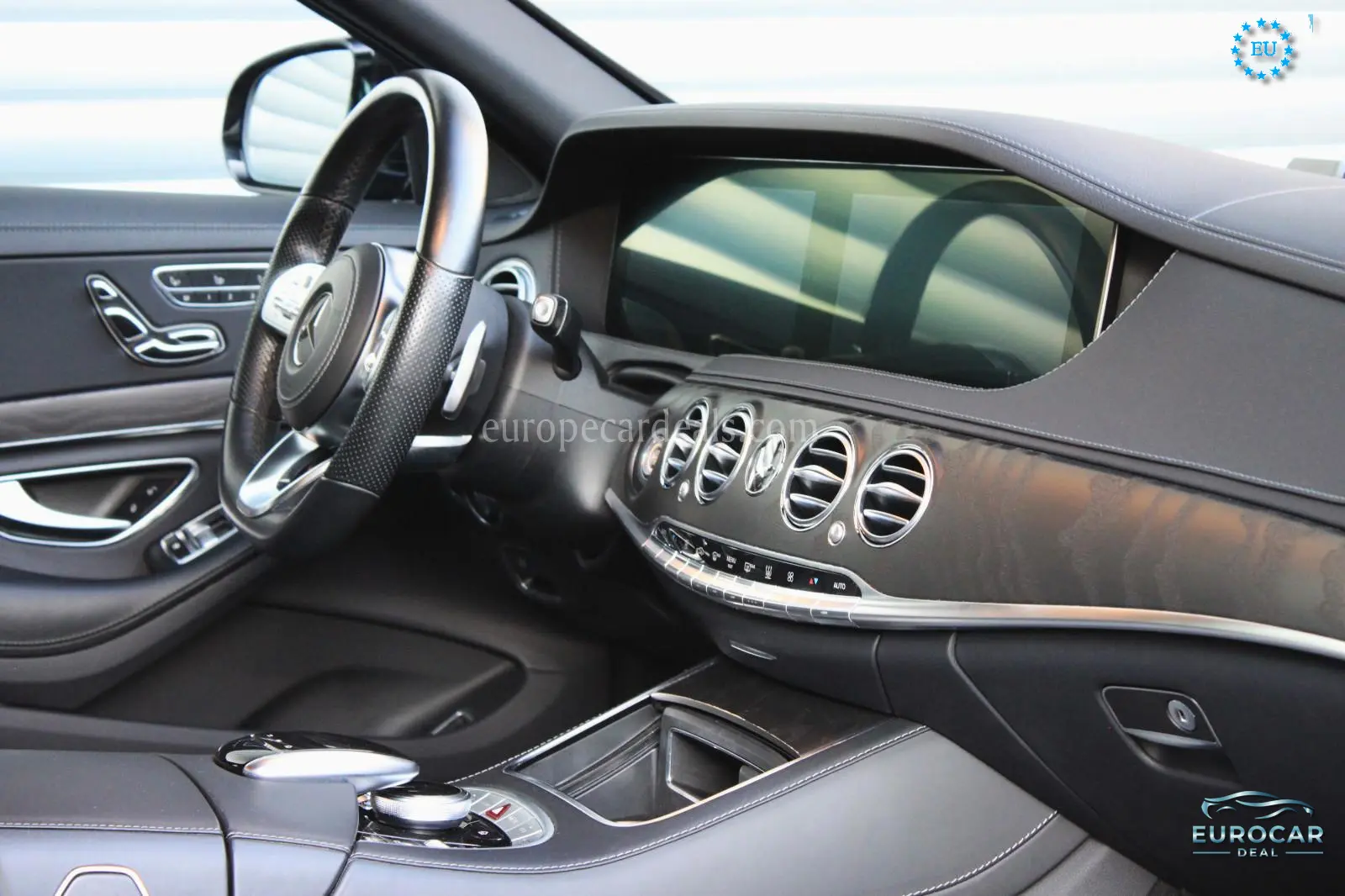 Mercedes-Benz S 560