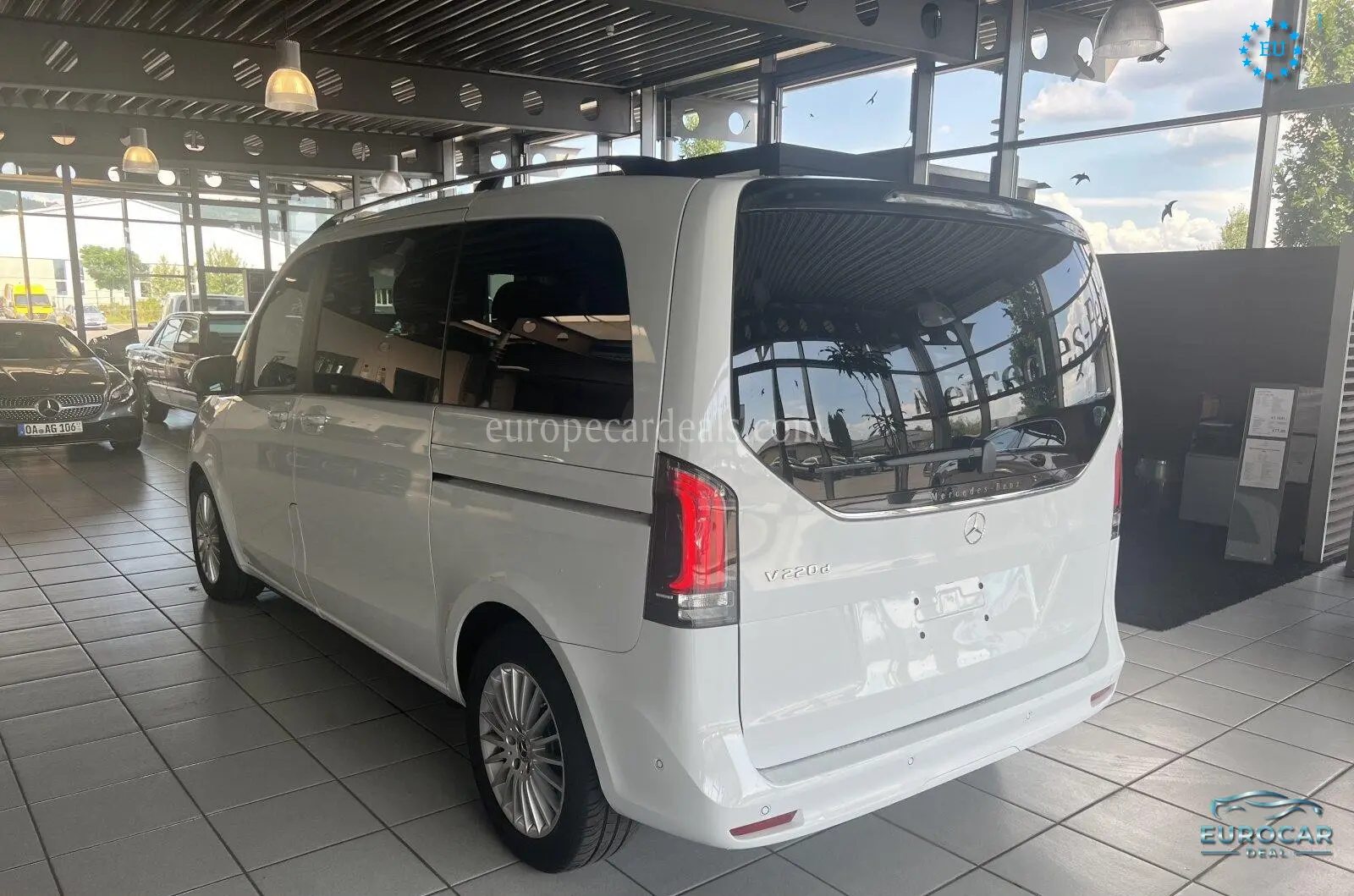 Mercedes-Benz V 220