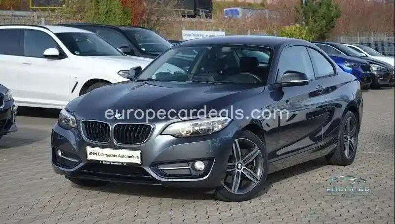BMW 220