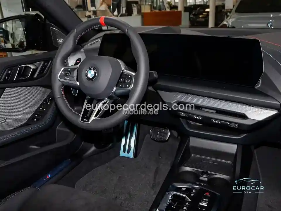 BMW M235