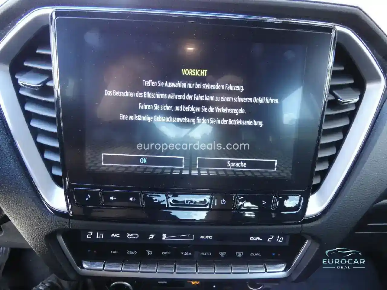 Double Cab 4WD V-CROSS