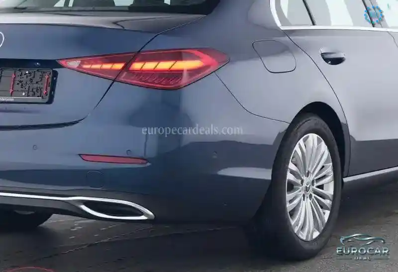 Mercedes-Benz C 180