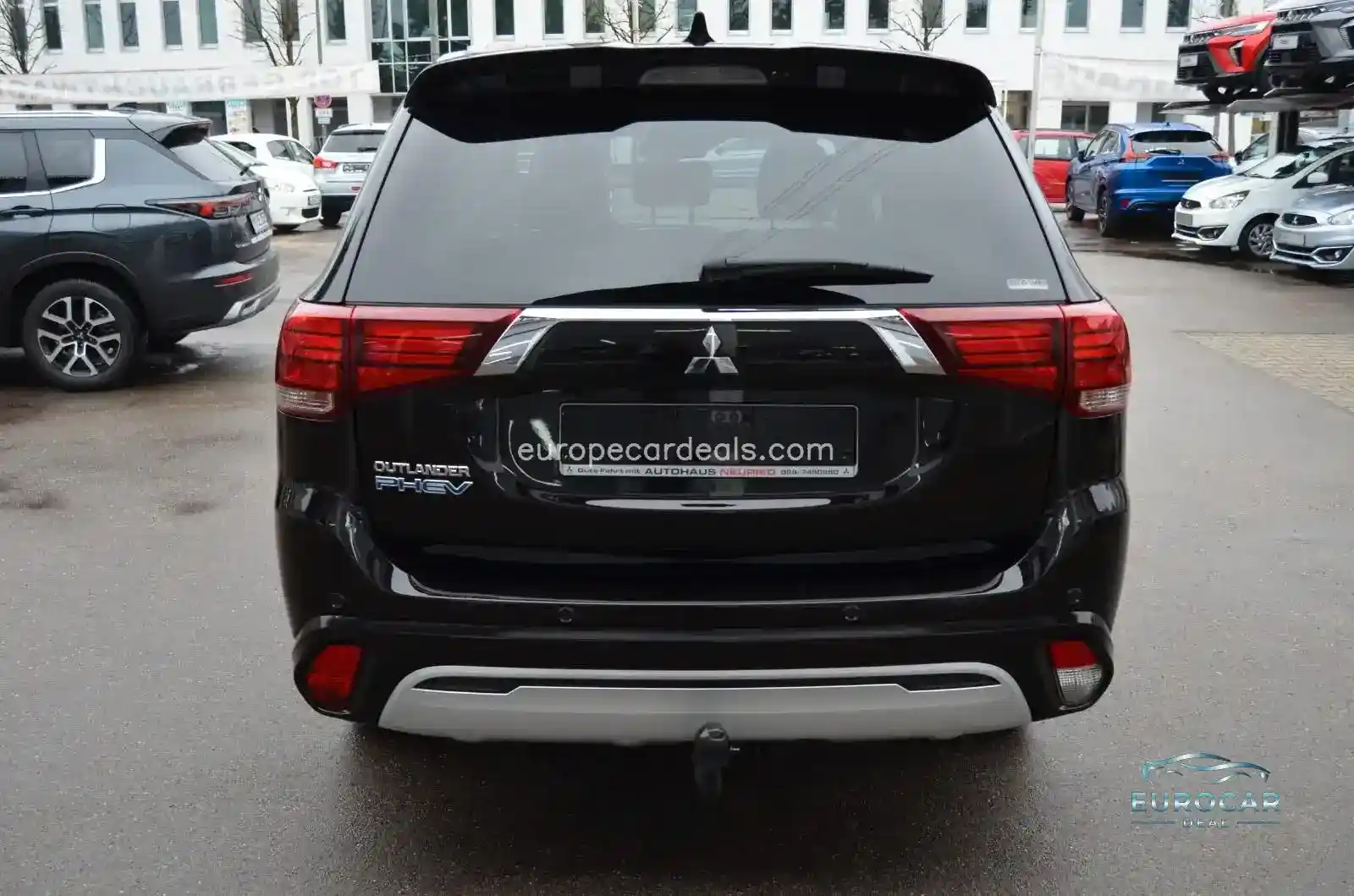 Mitsubishi Plug-in Hybrid Outlander