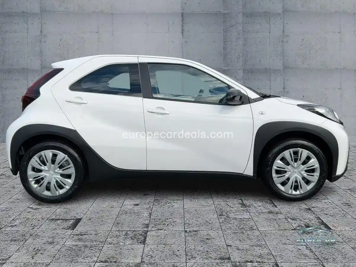 Toyota Aygo (X)