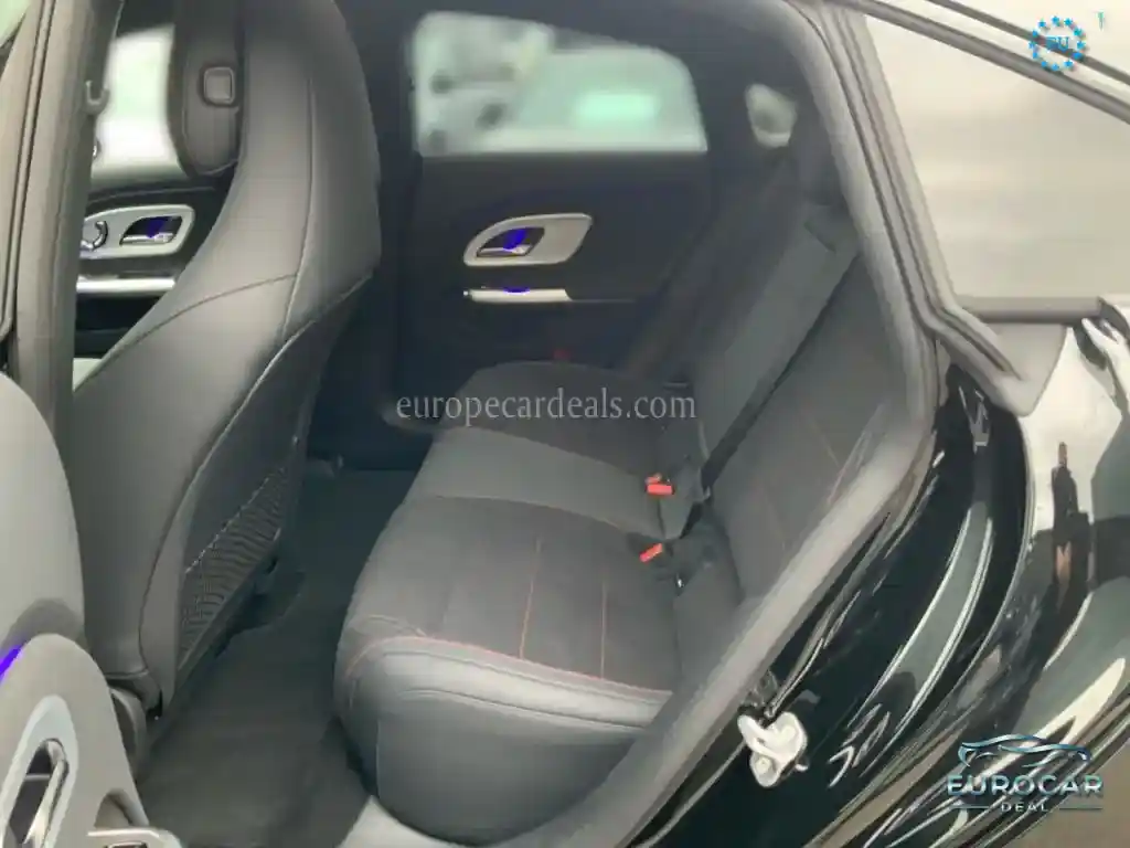 Mercedes-Benz CLA 350