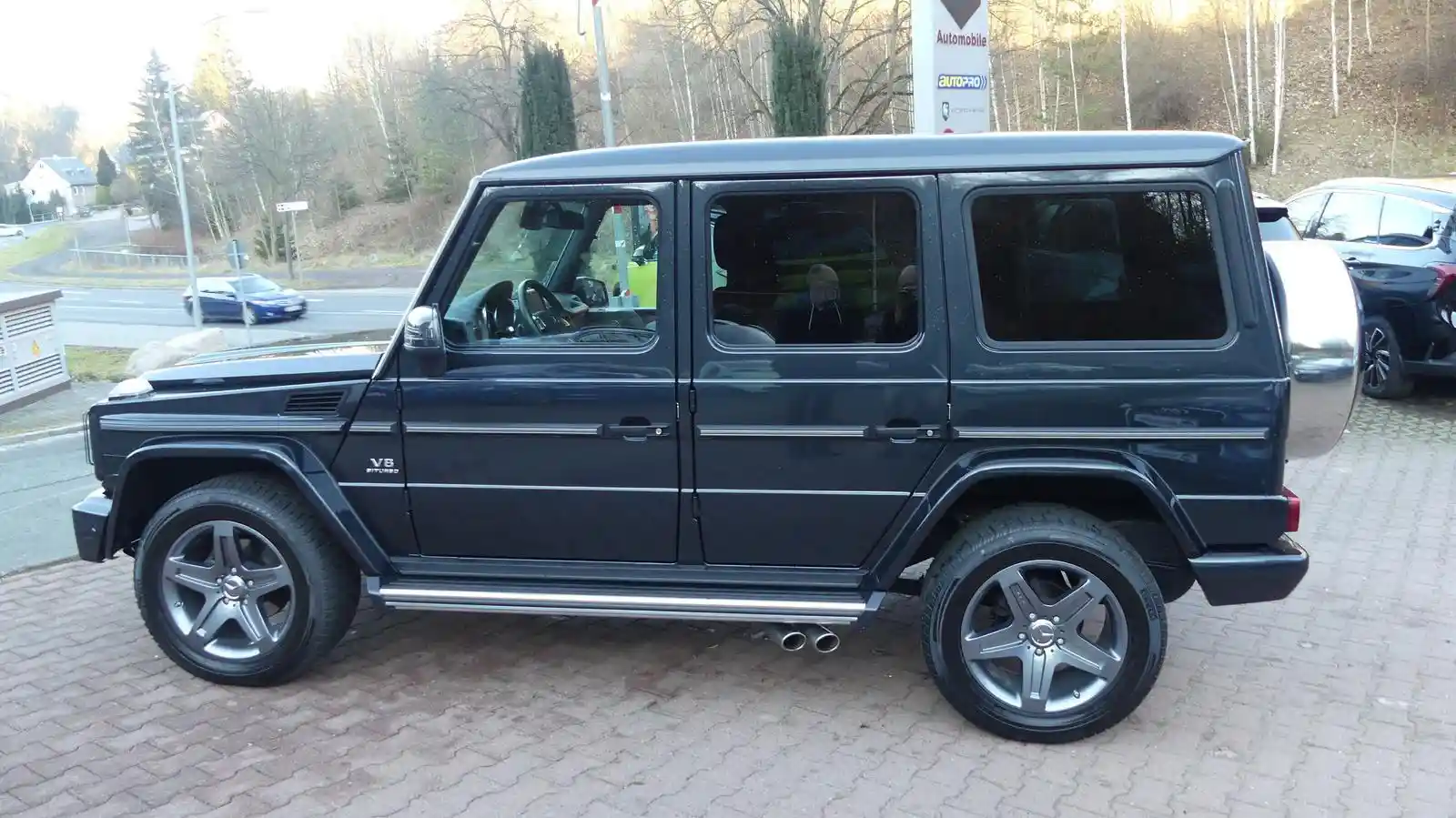Mercedes-Benz G 500