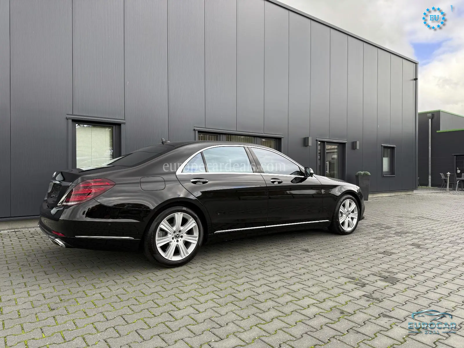 Mercedes-Benz S 560