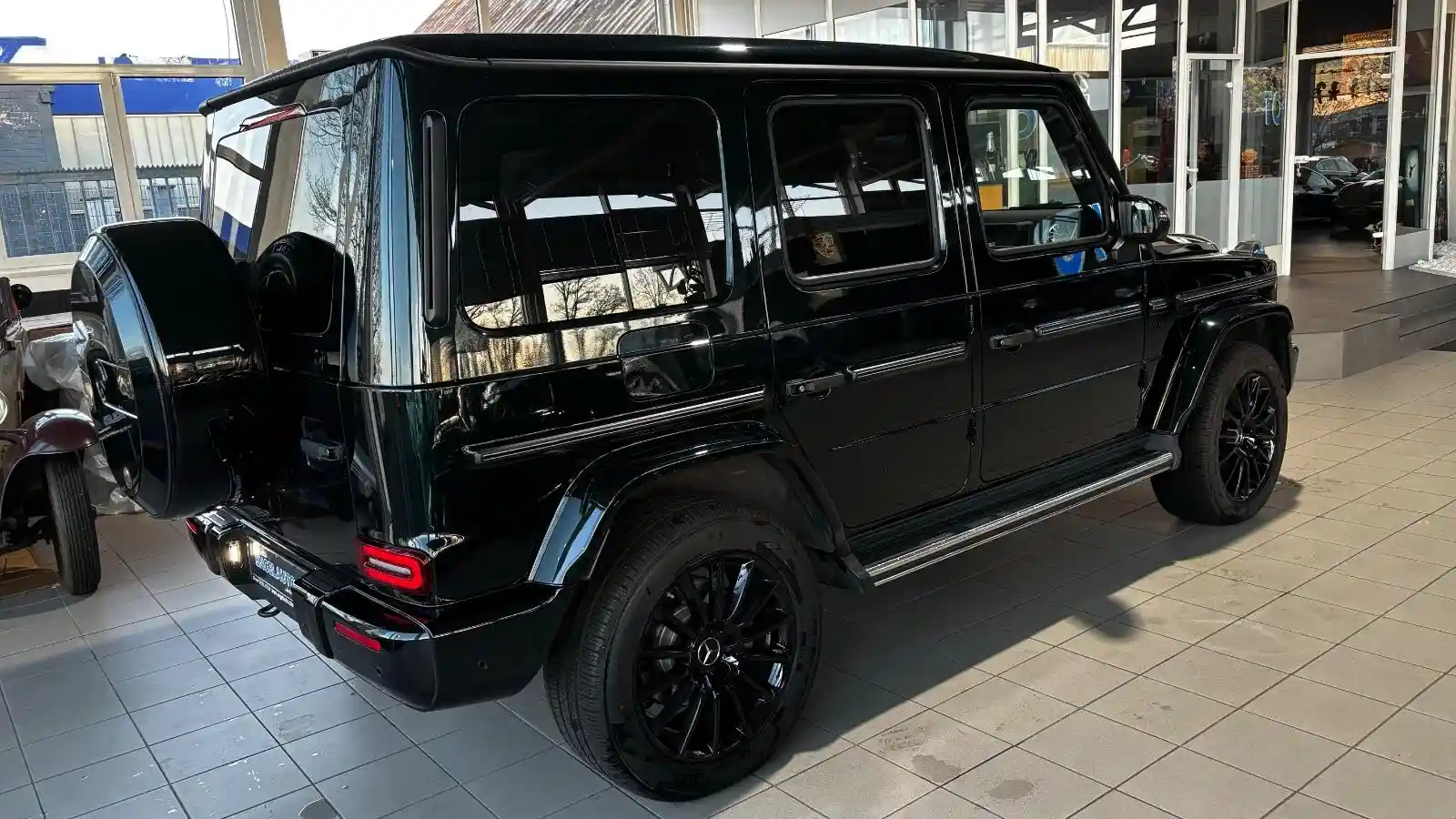 Mercedes-Benz G 500