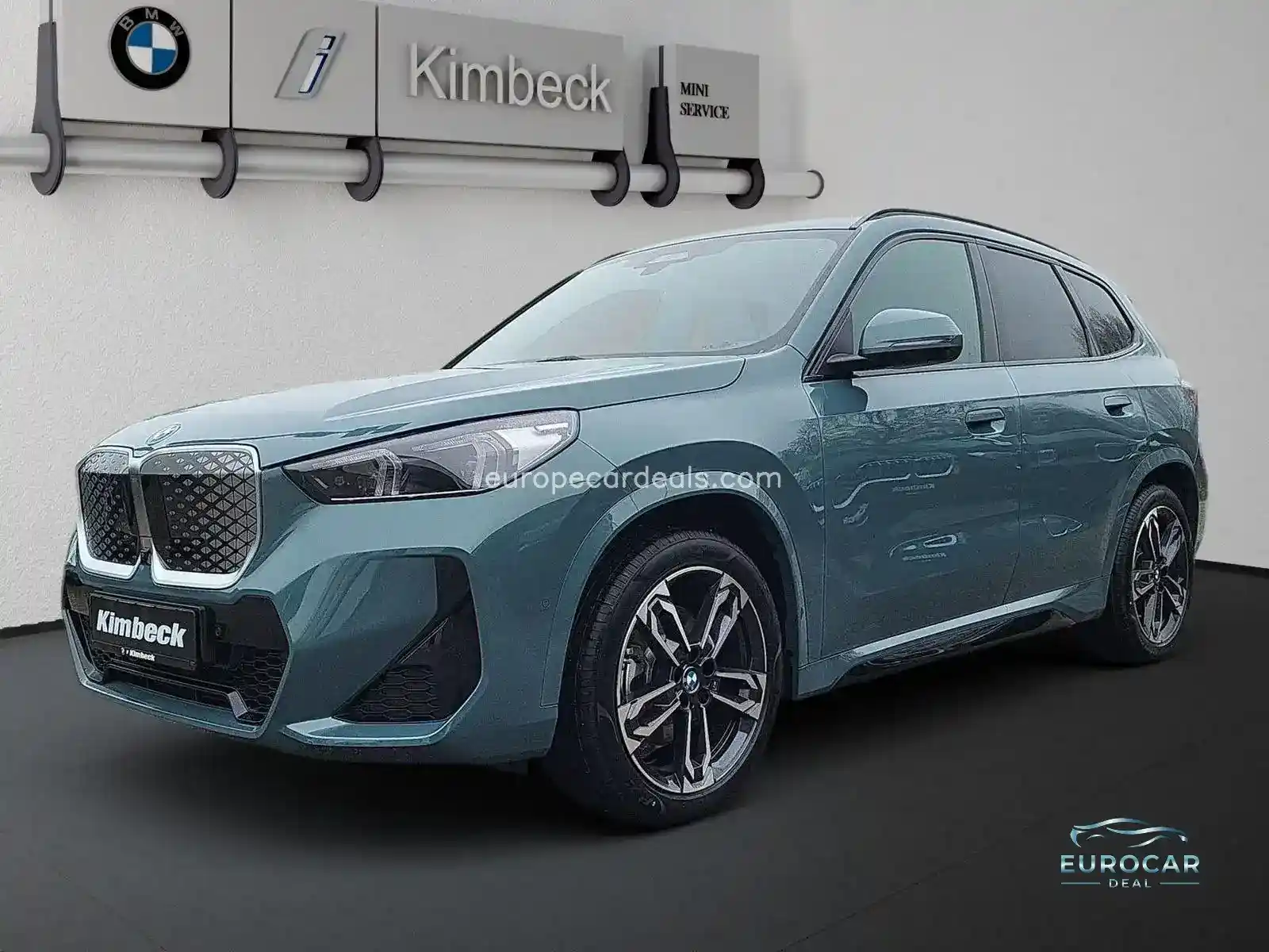 BMW iX1