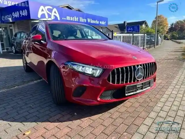 Mercedes-Benz A 180