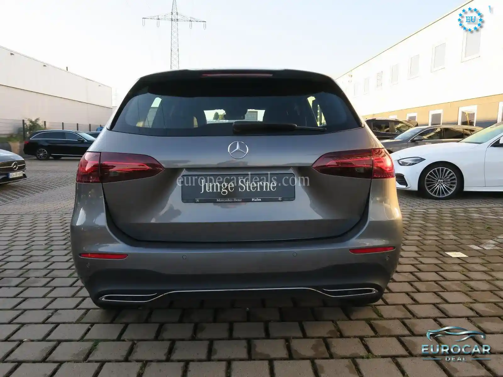 Mercedes-Benz B 180