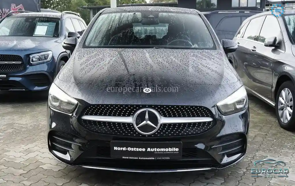 Mercedes-Benz B 200